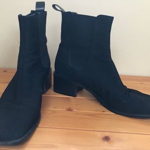 VINTAGE GUCCI CHELSEA BOOTS